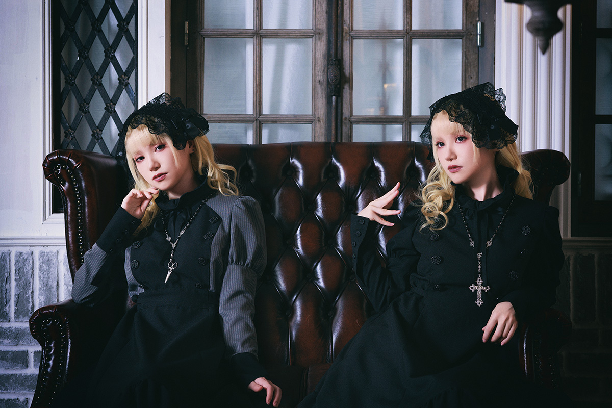 A Gothic & Lolita style of fashion in Japan. 